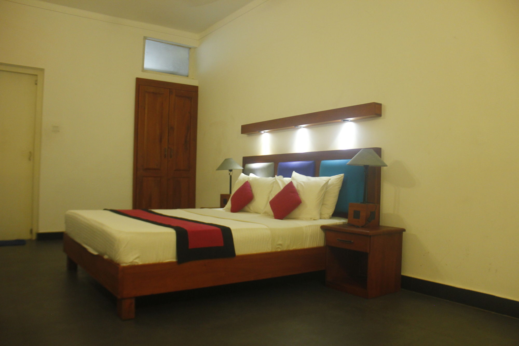 Star Beach Guest House Negombo Exterior photo