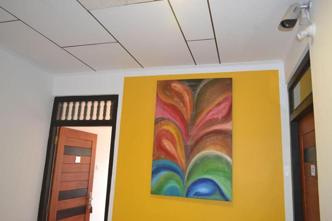 Star Beach Guest House Negombo Exterior photo